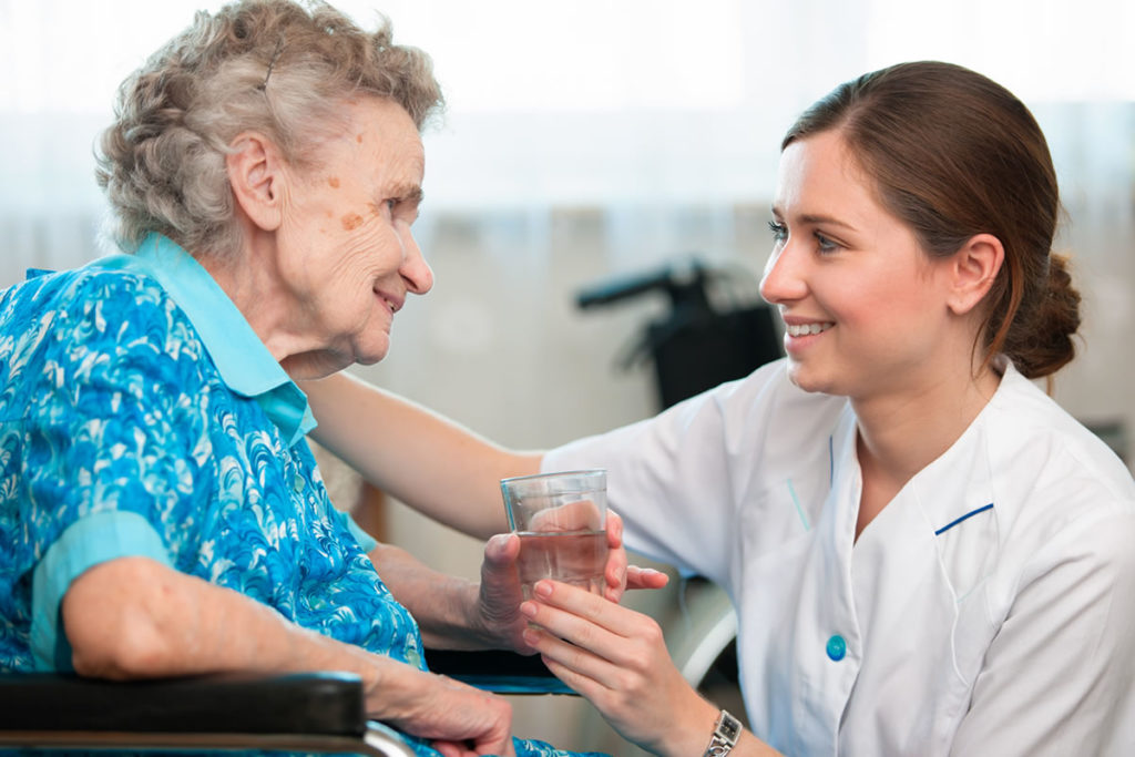 Premiers investissements dans les services de santé et la formation professionnelle